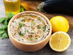 Разядка Мелиджано с патладжани, червени и зелени чушки - снимка на рецептата Разядка Мелиджано с патладжани, червени и зелени чушки - снимка на рецептата